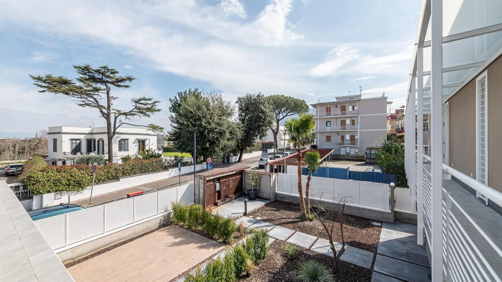 Location 99 Apartment Cercola